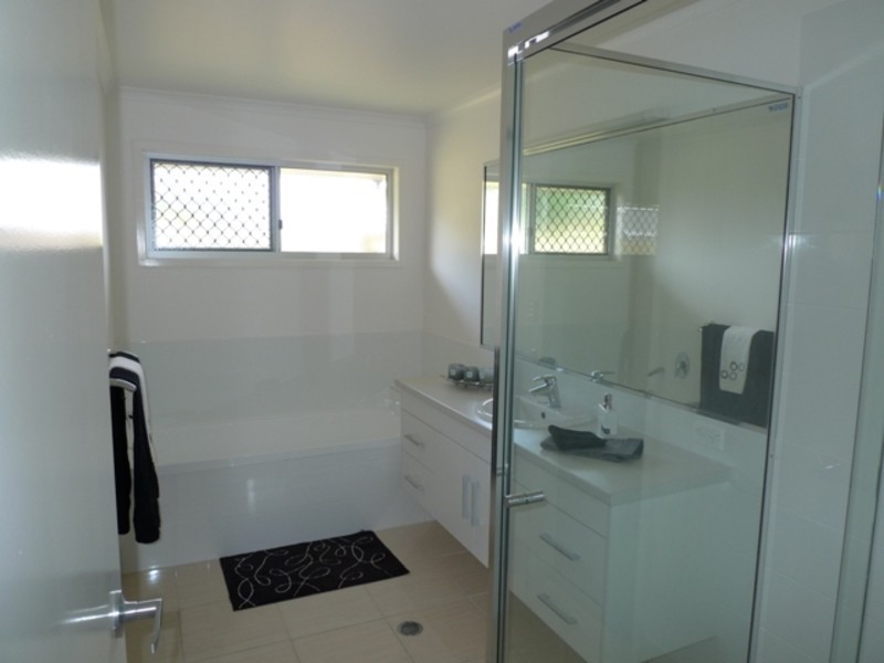 1/7 Elliott Heads Road, Kepnock QLD 4670