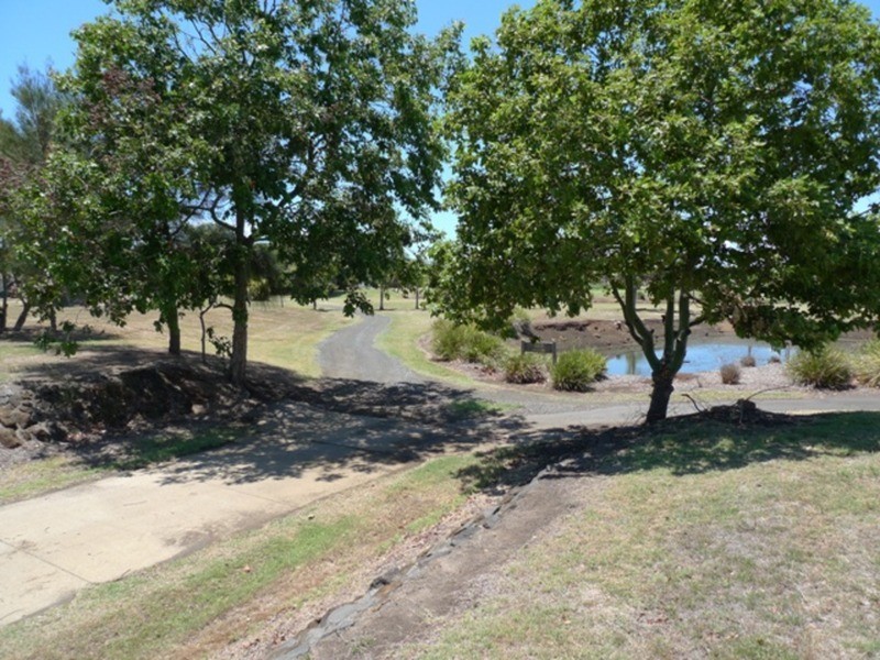 190 Barolin Esplanade, Coral Cove QLD 4670