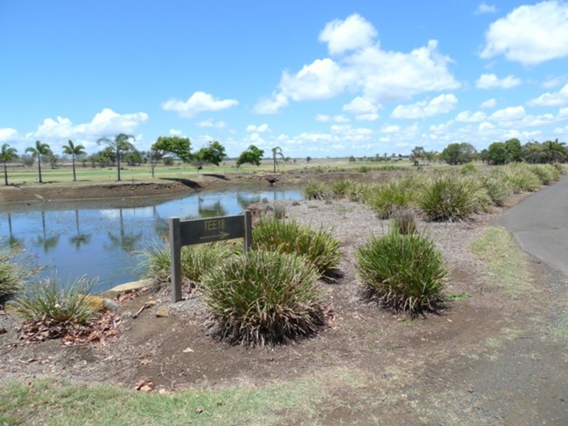 190 Barolin Esplanade, Coral Cove QLD 4670