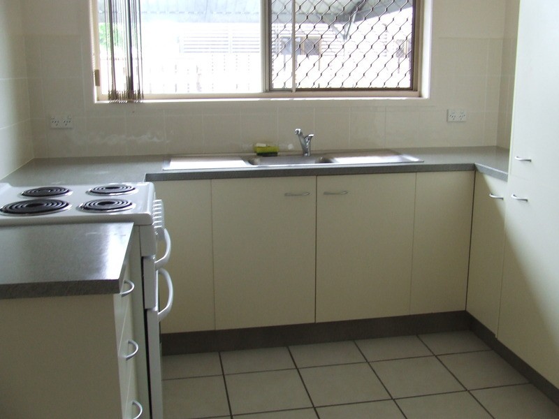 2/14 Normanby Street, Bundaberg South QLD 4670