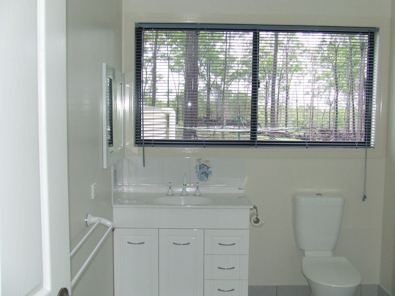 90 Avondale Road, Avondale QLD 4670