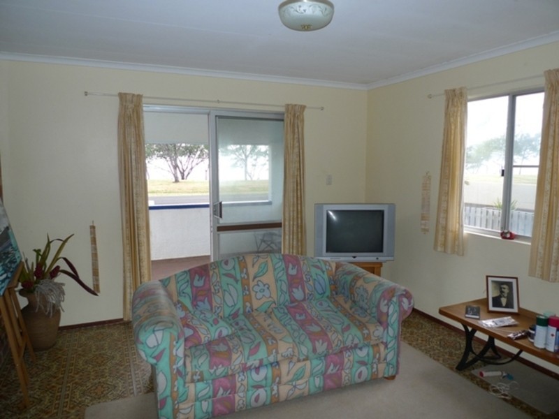 29 Sea Esplanade, Burnett Heads QLD 4670