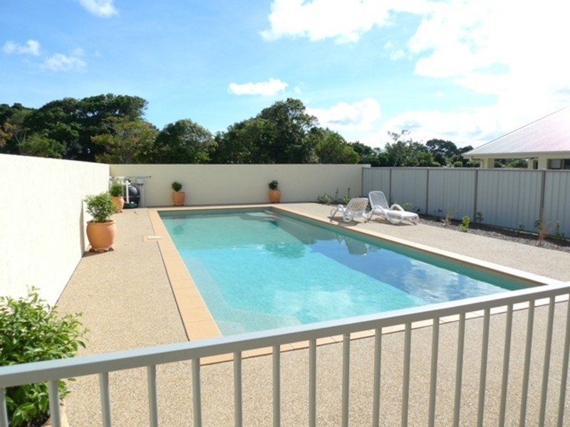 179A Bargara Road, Kalkie QLD 4670