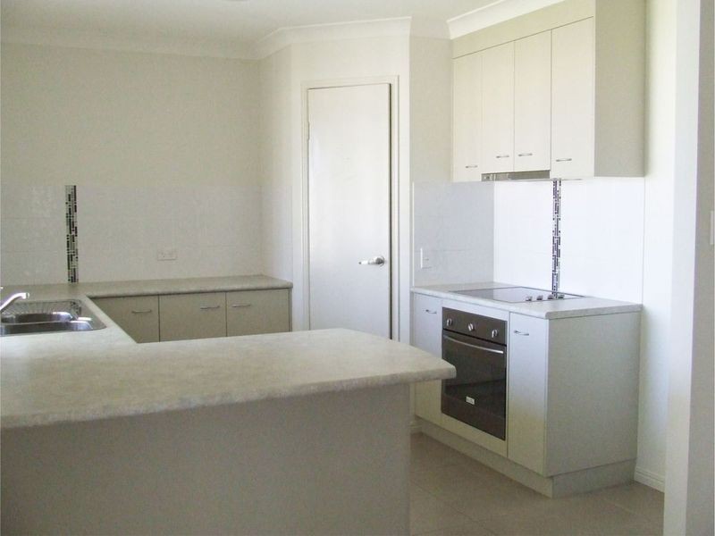 40 The Strand West, Thabeban QLD 4670