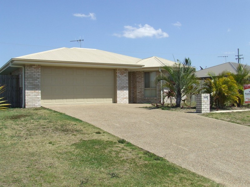 40 The Strand West, Thabeban QLD 4670
