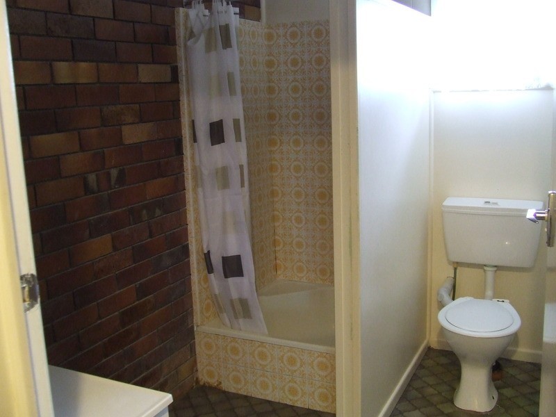 3/11 Coomber Street, Svensson Heights QLD 4670