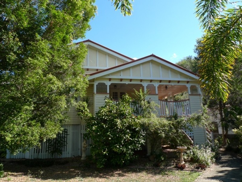 9 Elizabeth Street, Bundaberg South QLD 4670