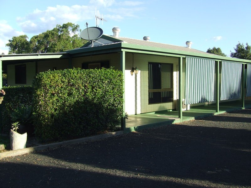 73 Pharlap Parade, Branyan QLD 4670