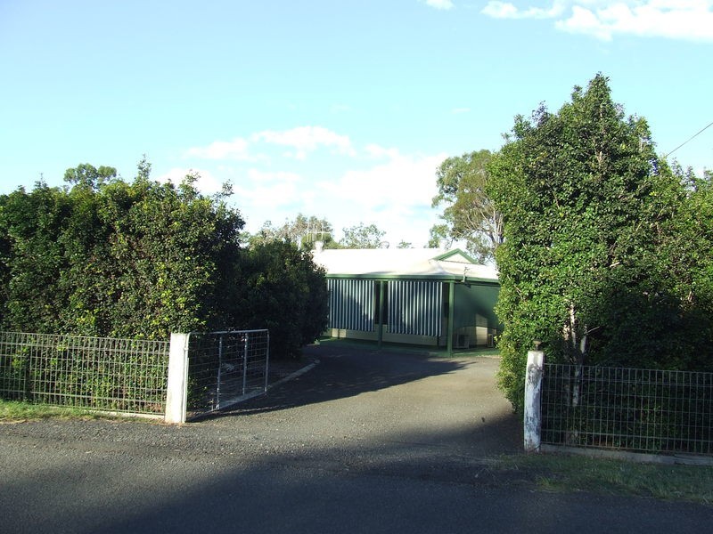 73 Pharlap Parade, Branyan QLD 4670