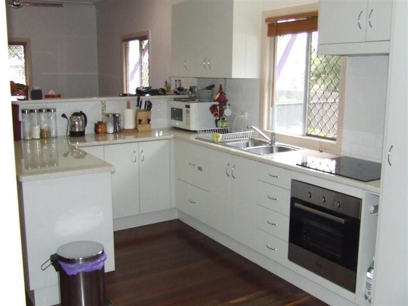 14 Joyce Street, Svensson Heights QLD 4670