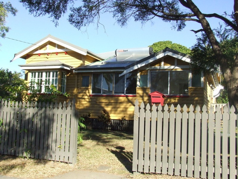 98 Lamb Street, Walkervale QLD 4670