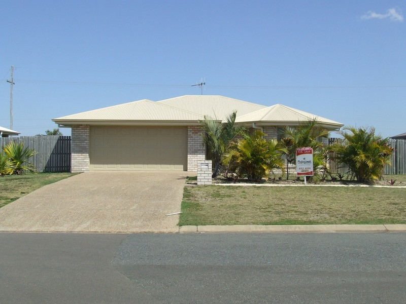 40 The Strand West, Thabeban QLD 4670