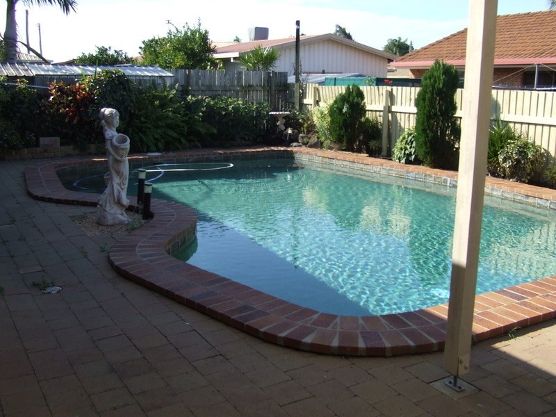 25 Smiths Road, Avoca QLD 4670