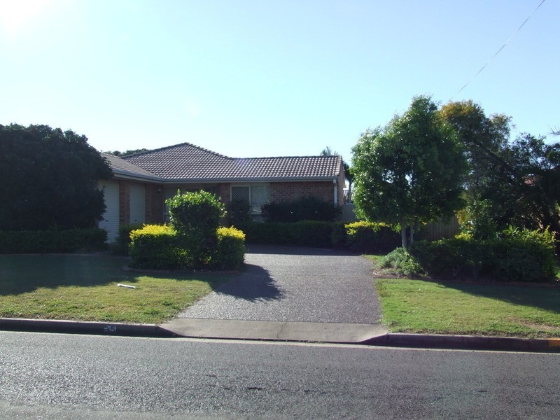 25 Smiths Road, Avoca QLD 4670