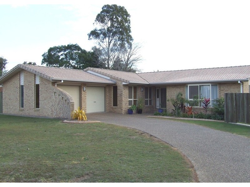 11 Avokahville Avenue, Avoca QLD 4670