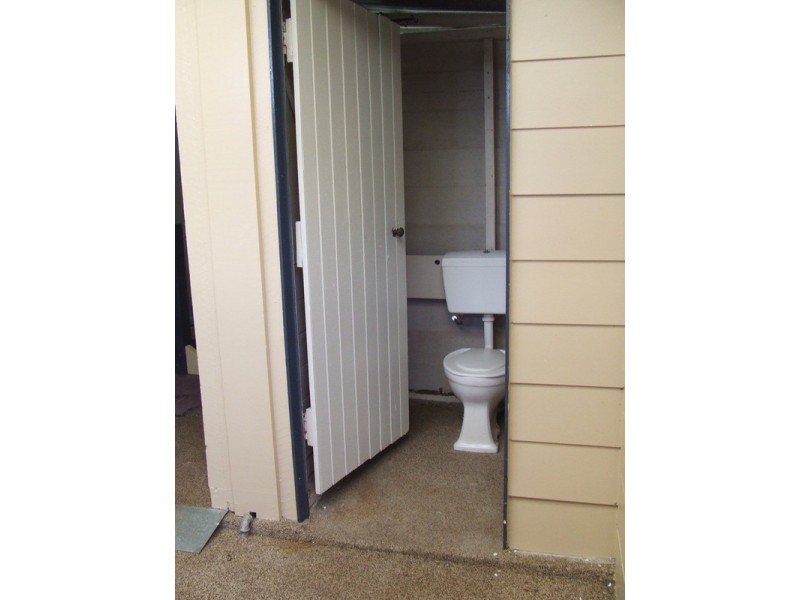 19 Wilmot Street, Bundaberg North QLD 4670