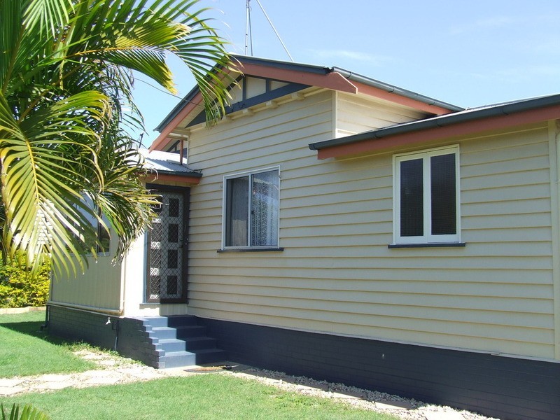 19 Wilmot Street, Bundaberg North QLD 4670