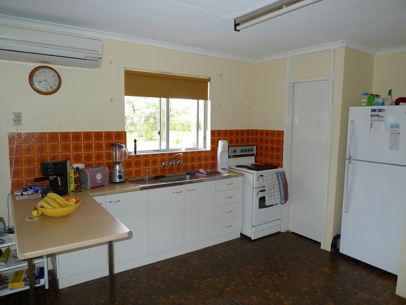 29 Sea Esplanade, Burnett Heads QLD 4670