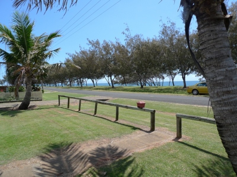 29 Sea Esplanade, Burnett Heads QLD 4670