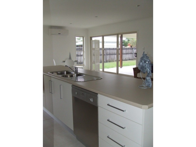 43 Grimwood Street, Bargara QLD 4670