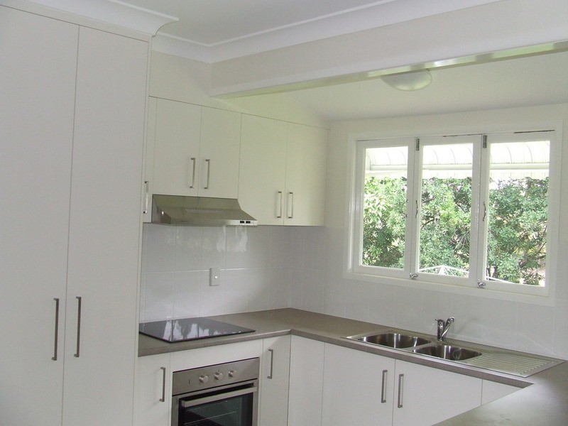 16 Leeson Street, Svensson Heights QLD 4670
