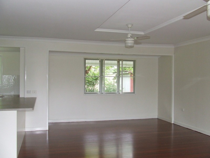 16 Leeson Street, Svensson Heights QLD 4670