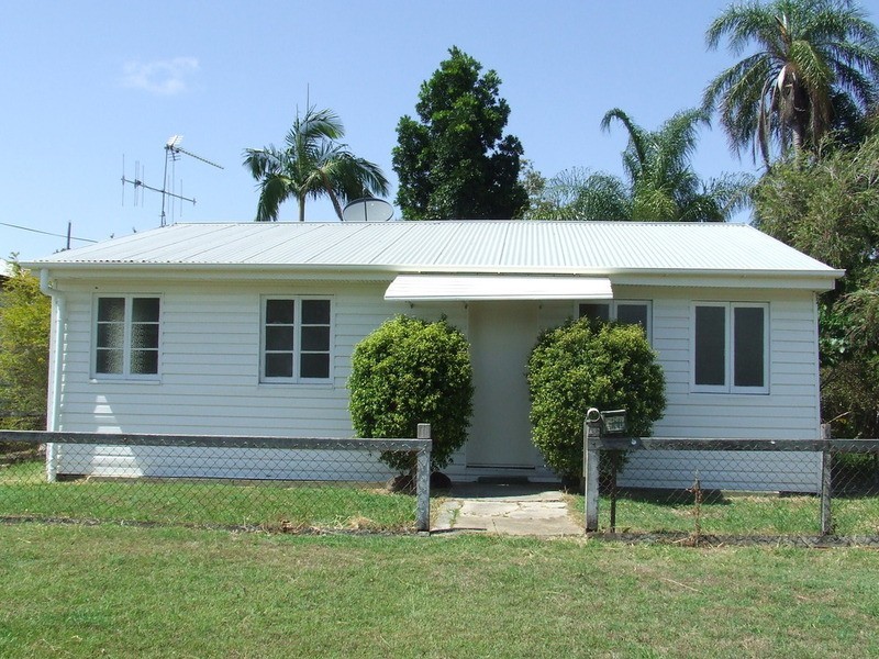 52 Steuart Street, Bundaberg North QLD 4670