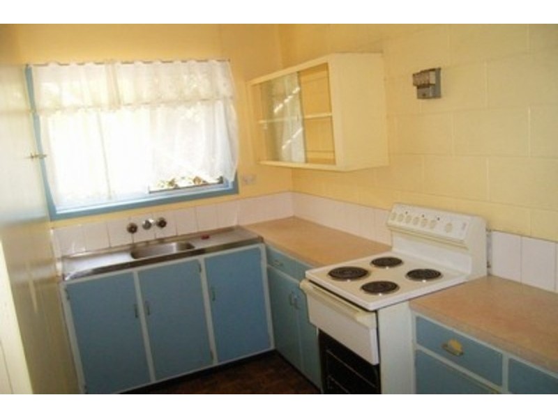 3/8 Avoca Street, Avoca QLD 4670