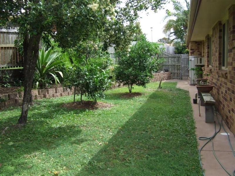 2 Aymone Close, Avoca QLD 4670
