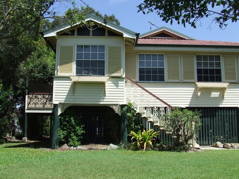 74 Walker Street, Walkervale QLD 4670