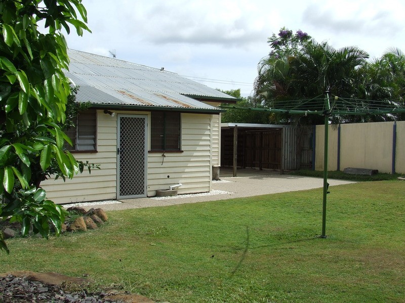 2 Jocumsen Street, Kepnock QLD 4670