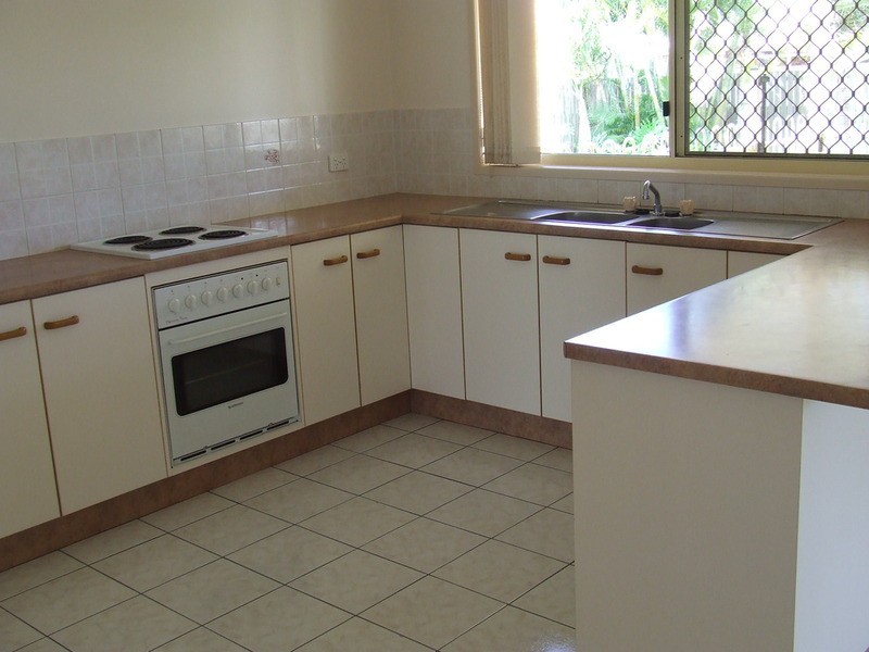 5 Carswell Court, Kepnock QLD 4670