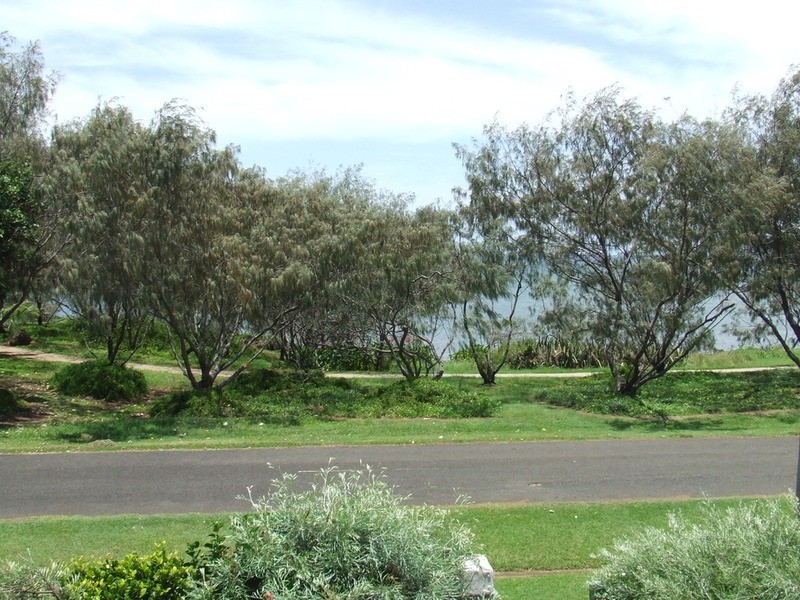 20 The Esplanade, Elliott Heads QLD 4670