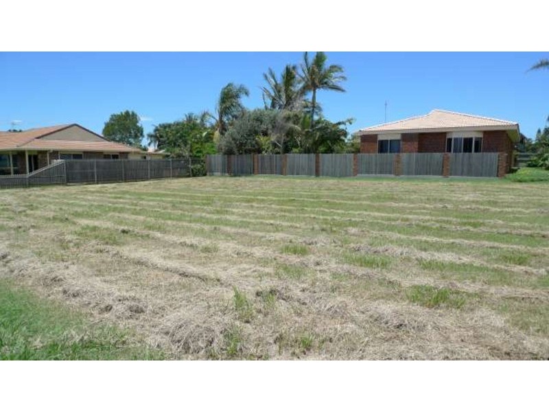 1 Corolla Street, Elliott Heads QLD 4670