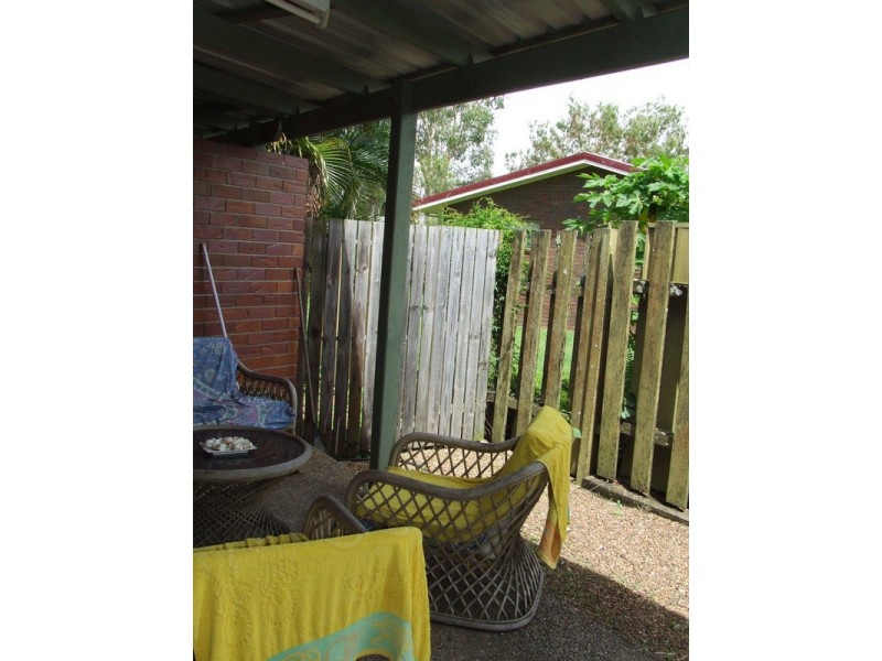 2/1 Donald Smith Drive, Bundaberg East QLD 4670