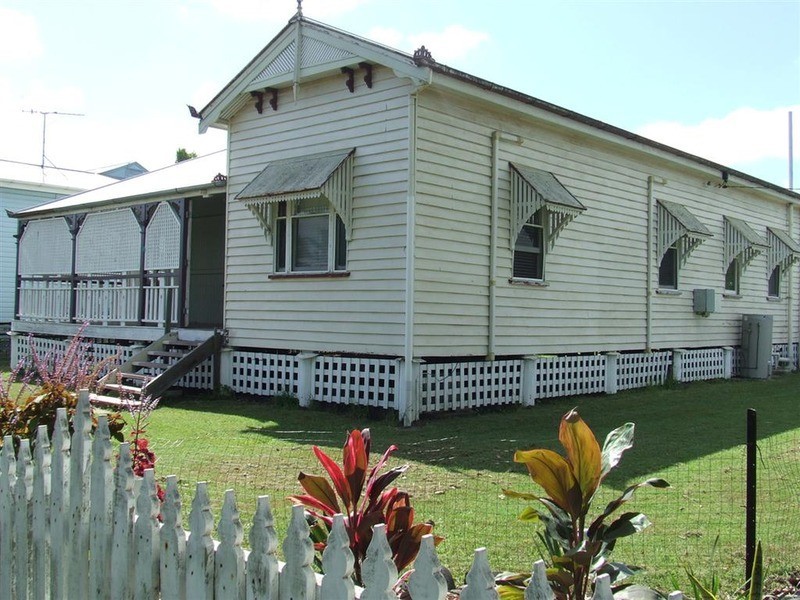 14 Bell Street, Bundaberg South QLD 4670