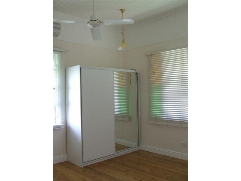 14 Bell Street, Bundaberg South QLD 4670