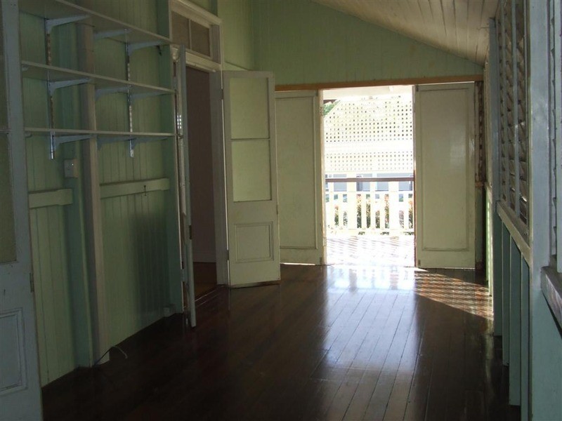14 Bell Street, Bundaberg South QLD 4670
