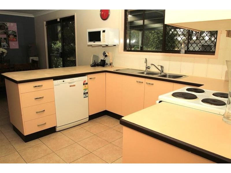 48 Pleasant Drive, Sharon QLD 4670