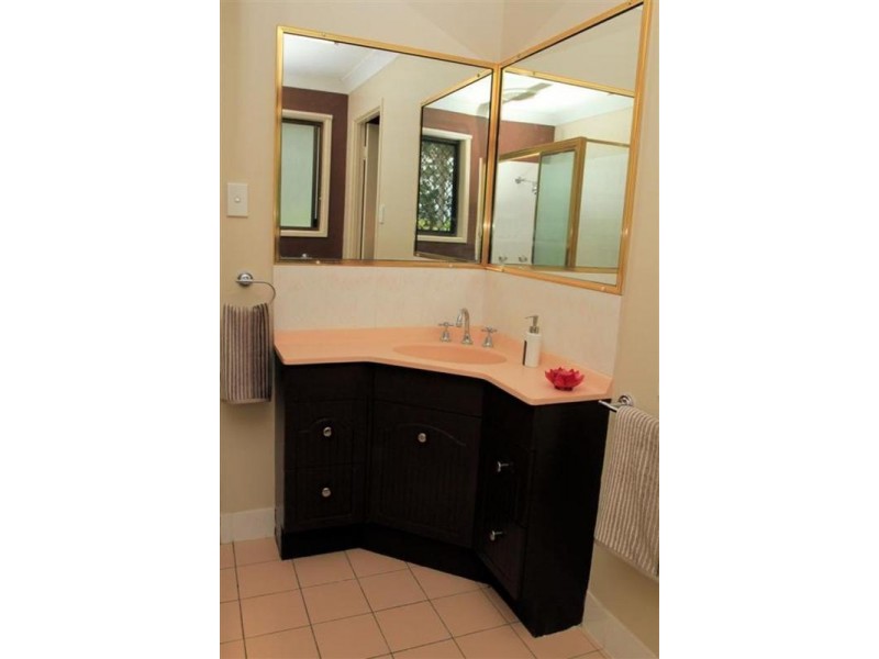 48 Pleasant Drive, Sharon QLD 4670