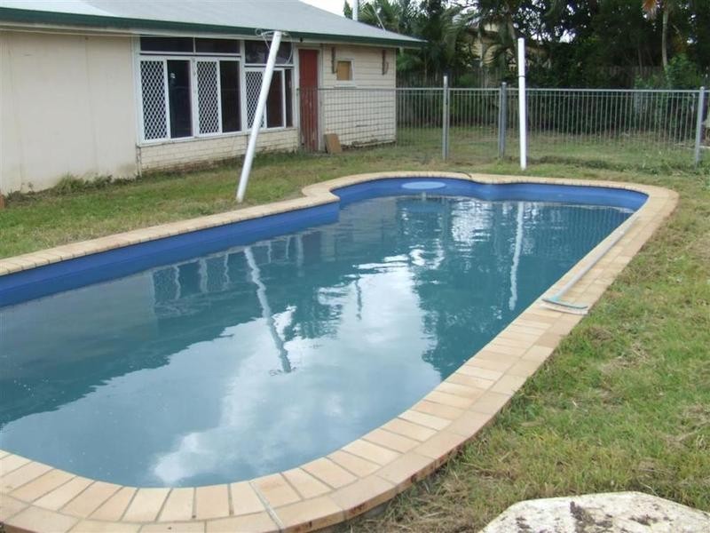 13 Wilmington Street, Avenell Heights QLD 4670