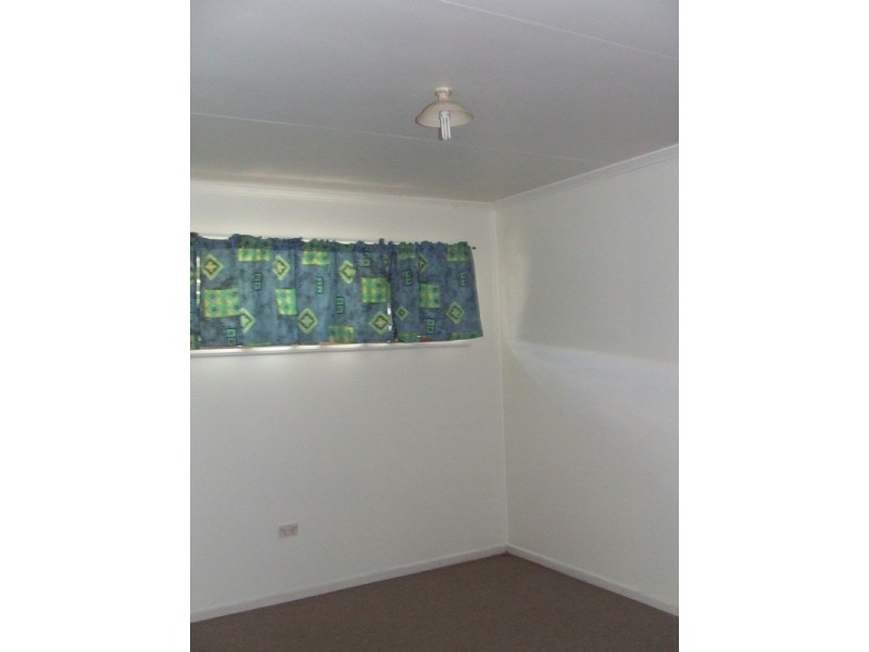 4/11 Coomber Street, Svensson Heights QLD 4670