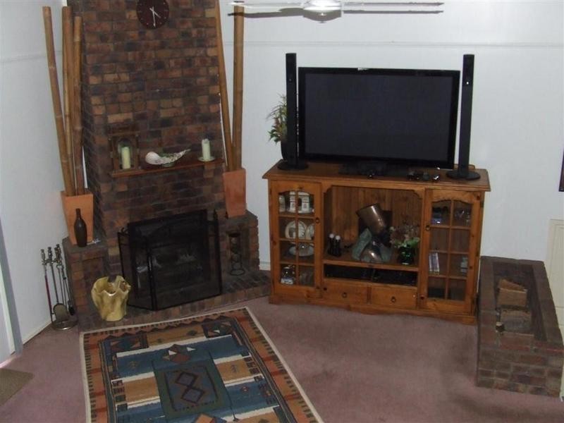 30 Barlow Street, Bundaberg North QLD 4670