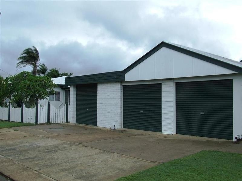 2 Auer Street, Kepnock QLD 4670