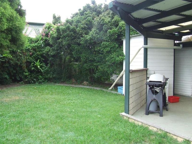 2 Auer Street, Kepnock QLD 4670