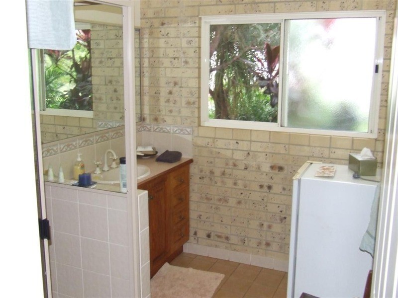 121 South Bingera Road, South Bingera QLD 4670