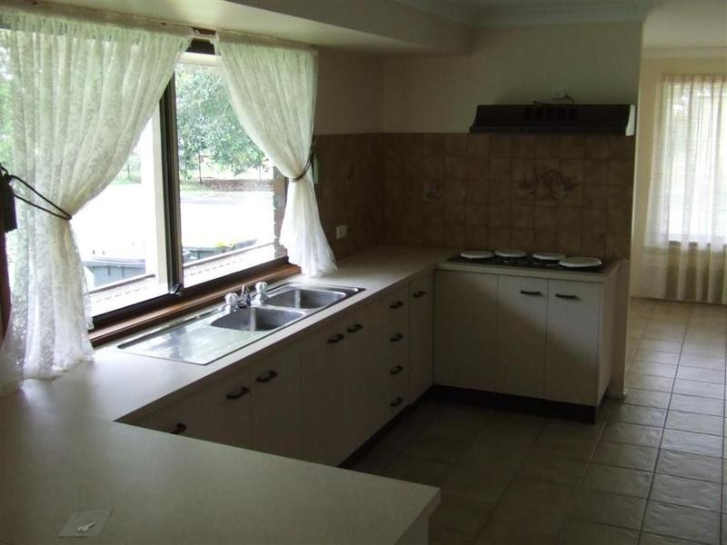 8 Erindale Avenue, Branyan QLD 4670