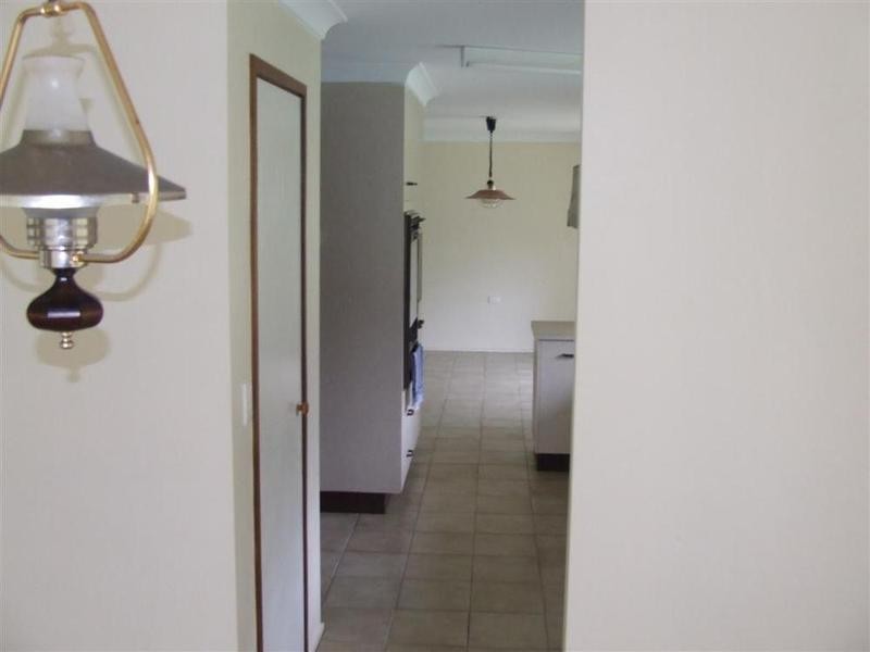 8 Erindale Avenue, Branyan QLD 4670