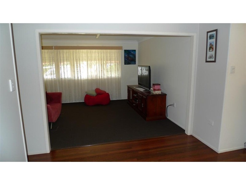 73 Dunn Road, Avenell Heights QLD 4670