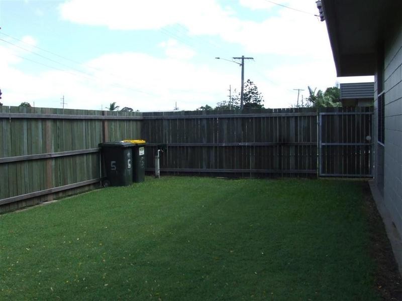 5/16 White Street, Millbank QLD 4670